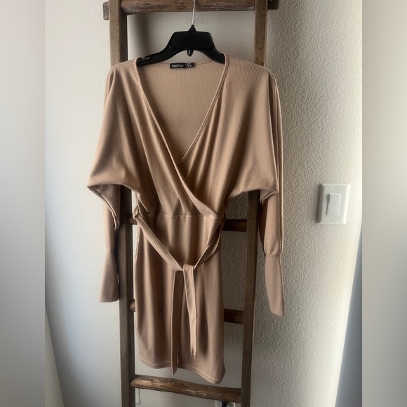 Boohoo Dresses & Skirts - Boohoo size 6 Tan Wrap Dress